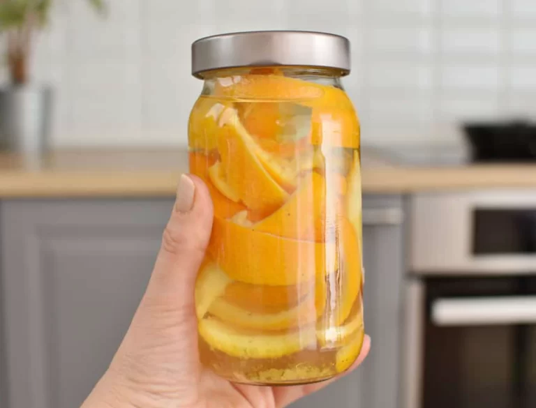 DIY Orange Vinegar Cleaner Recipe