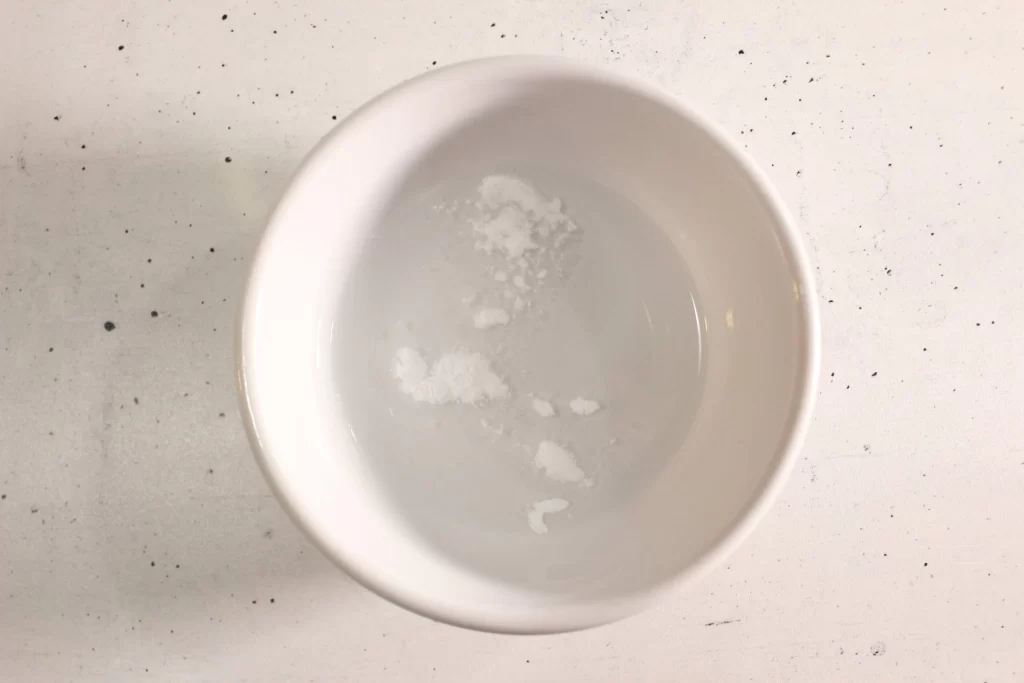 Hyaluronic acid powder dissolved in distilled water